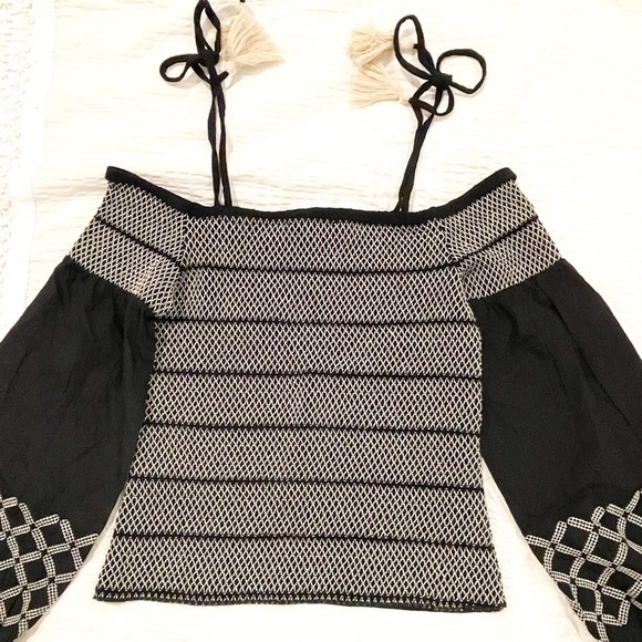 NWT INC Long Sleeve Square Neck Top - Small - Picture 2 of 3